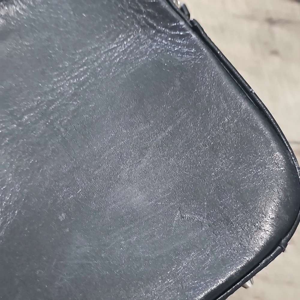 Fossil Elegant Black Leather Tote Bag